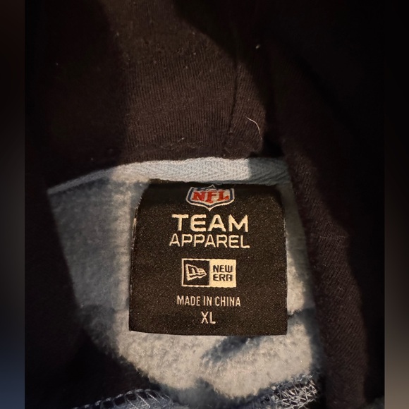 NFL Tennessee Titans men’s hoodie - Picture 3 of 4